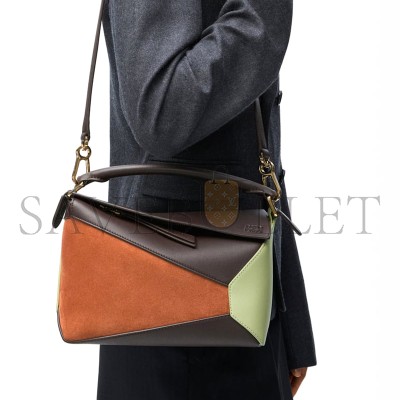 LOEWE SMALL PUZZLE BAG IN CLASSIC CALFSKIN AND SUEDE A510P60X94-4522 (24*16.5*10.5cm)