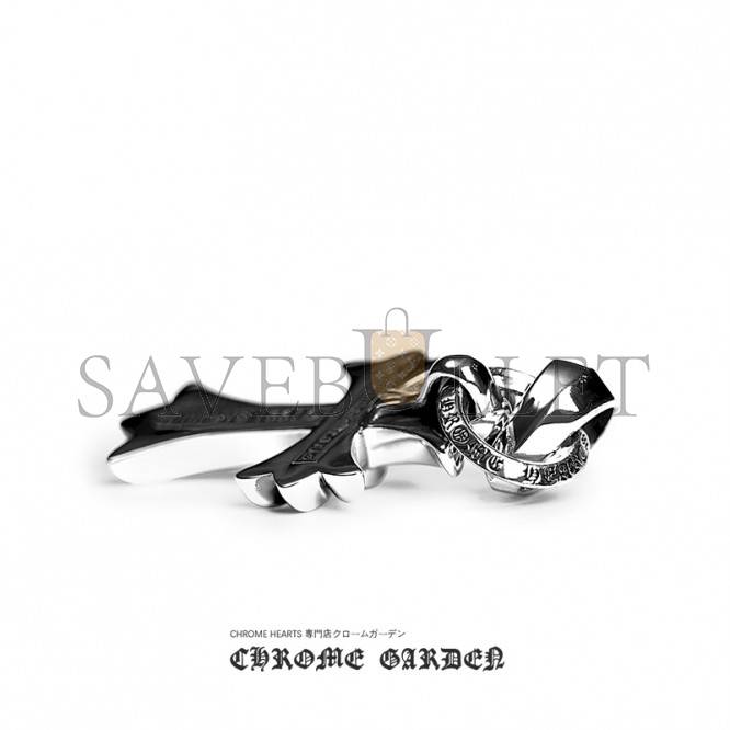CHROME HEARTS SMALL CROSS PENDANT CHROME HEARTS SMALL CROSS PENDANT