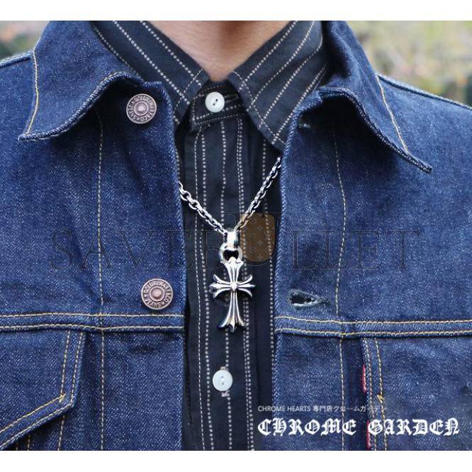 CHROME HEARTS SMALL CROSS PENDANT CHROME HEARTS SMALL CROSS PENDANT