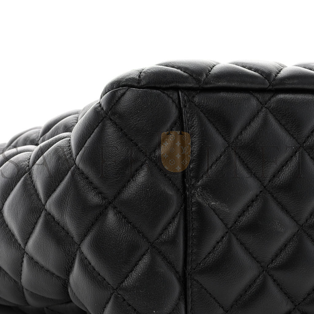 VERSACE NAPPA QUILTED LA MEDUSA CHAIN TOTE BLACK (37*25*10cm) VERSACE NAPPA QUILTED LA MEDUSA CHAIN TOTE BLACK (37*25*10cm)