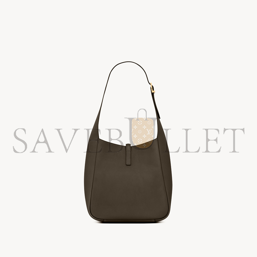 YSL LE 5 À 7 SUPPLE SMALL IN GRAINED LEATHER 713938AAAUQ3212 (23*22*8cm) YSL LE 5 À 7 SUPPLE SMALL IN GRAINED LEATHER 713938AAAUQ3212 (23*22*8cm)