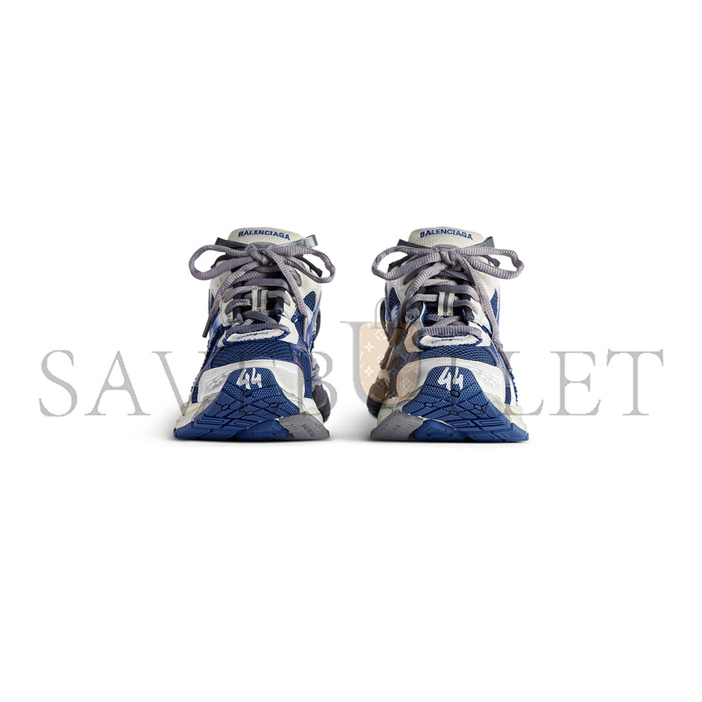 BALENCIAGA MEN'S RUNNER GRADIENT SNEAKER IN BEIGE NAVY GREY 772774WRUNG2410 BALENCIAGA MEN'S RUNNER GRADIENT SNEAKER IN BEIGE NAVY GREY 772774WRUNG2410