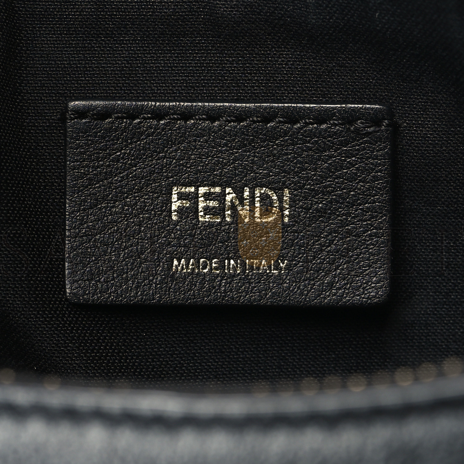 FENDI VITELLO GRACE MATTE SMALL FENDIGRAPHY HOBO BAG BLACK (28*23*10cm) FENDI VITELLO GRACE MATTE SMALL FENDIGRAPHY HOBO BAG BLACK (28*23*10cm)
