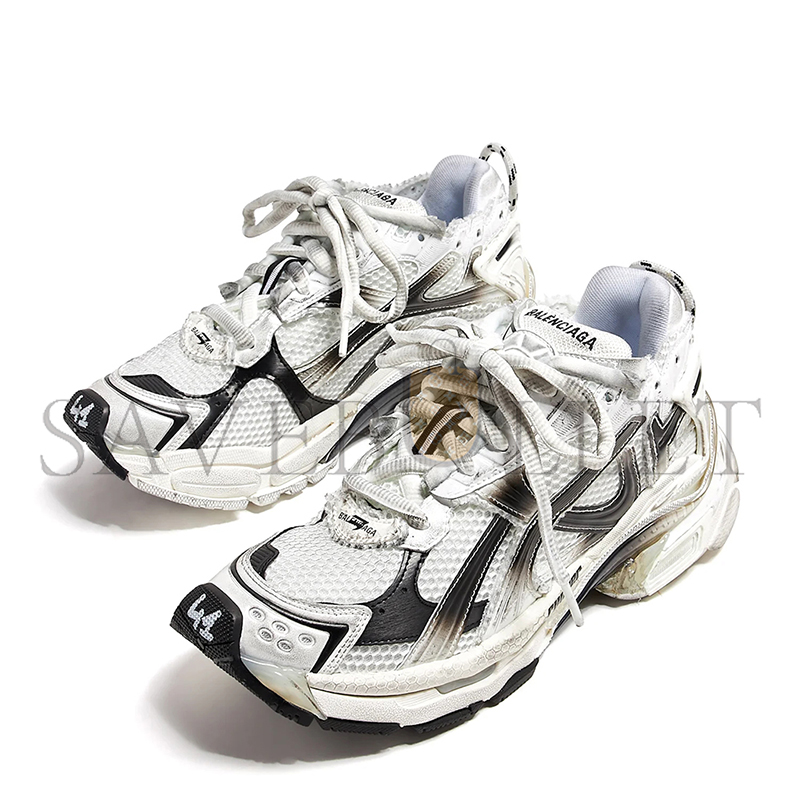 BALENCIAGA RUNNER GRADIENT SNEAKERS 772774WRUNG9010