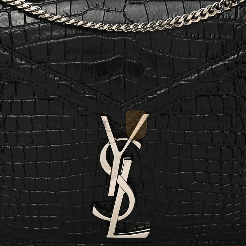 YSL CASSANDRA EMBOSSED CLASP BAG BLACK 1553552 (22*16.5*5.5cm)