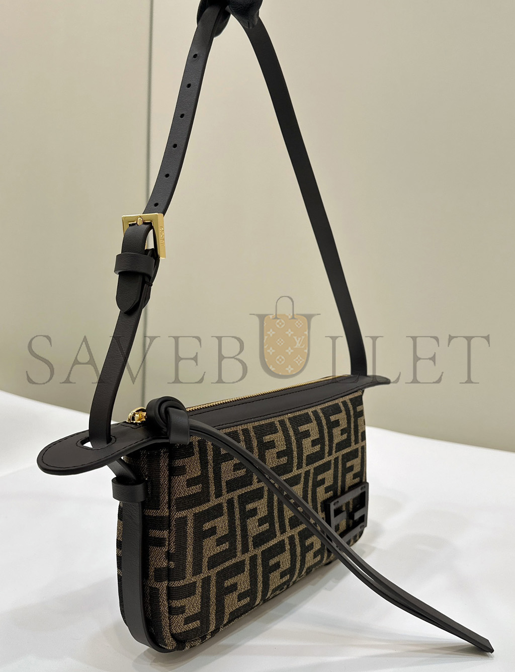 F**di simply ff jacquard shoulder bag 8bs097afpmf1gl7 (22*12*4cm)