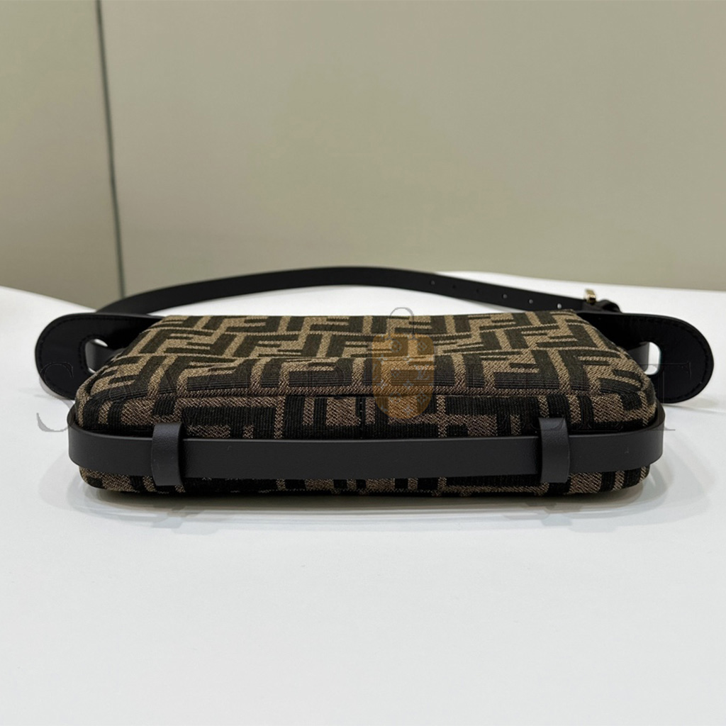 F**di simply ff jacquard shoulder bag 8bs097afpmf1gl7 (22*12*4cm)
