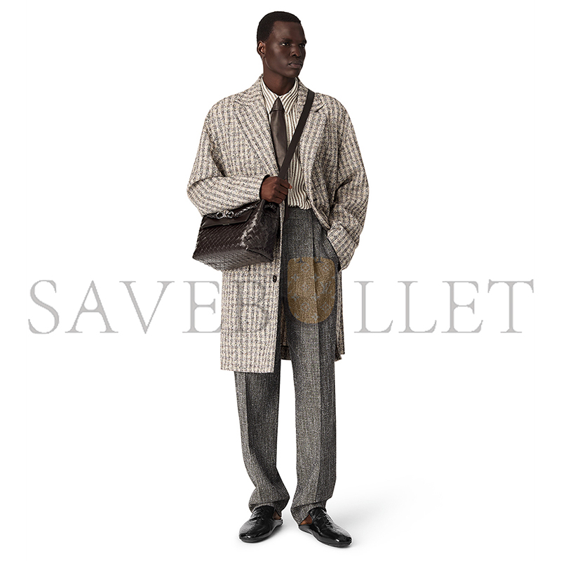 BOTTEGA VENETA SMALL ANDIAMO MESSENGER 815781V2HLD2364 (29*20*13cm) BOTTEGA VENETA SMALL ANDIAMO MESSENGER 815781V2HLD2364 (29*20*13cm)