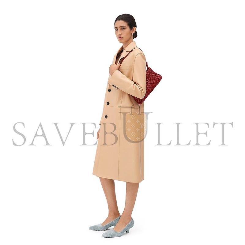 BOTTEGA VENETA KALIMERO CHA-CHA 785780V40T16564 (28.5*15*6cm) BOTTEGA VENETA KALIMERO CHA-CHA 785780V40T16564 (28.5*15*6cm)
