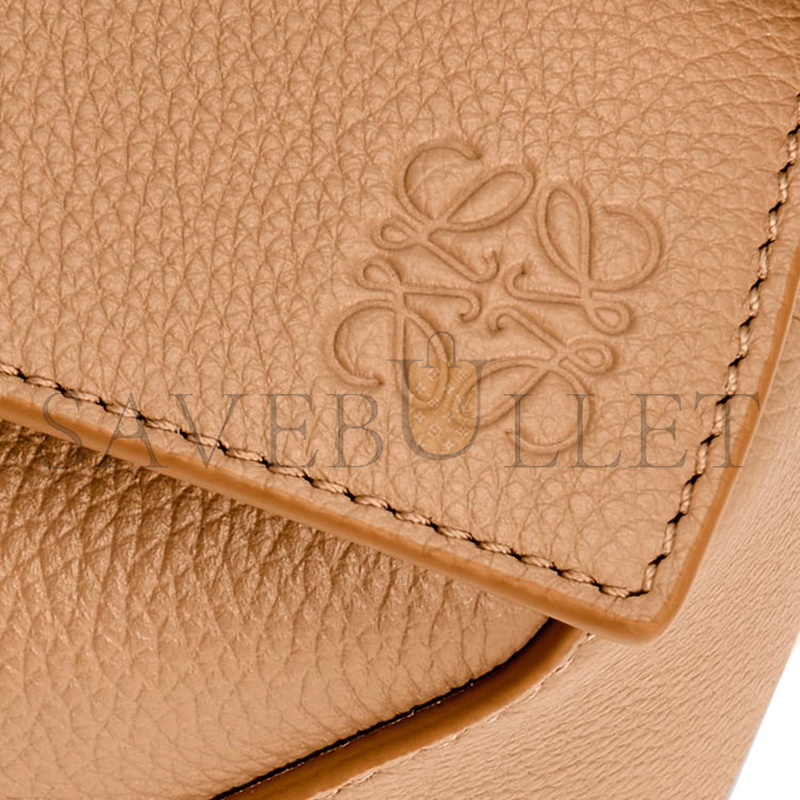 LOEWE SMALL PUZZLE BAG IN SOFT GRAINED CALFSKIN A510P60X30 (24*16.5*10.5cm)