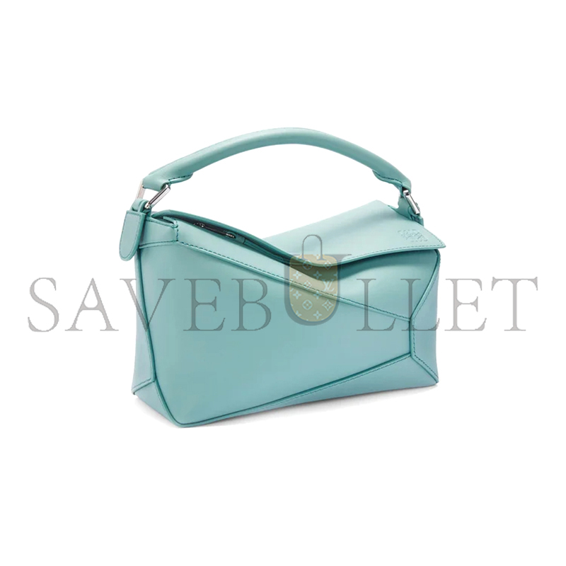 LOEWE SMALL PUZZLE EDGE BAG IN CLASSIC CALFSKIN A510P60X41-4412 (24*16.5*10.5cm) LOEWE SMALL PUZZLE EDGE BAG IN CLASSIC CALFSKIN A510P60X41-4412 (24*16.5*10.5cm)