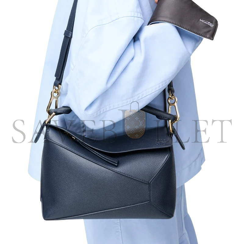 LOEWE SMALL PUZZLE EDGE BAG IN SOFT GRAINED CALFSKIN A510P60X77-5544 (24*16.5*10.5cm)