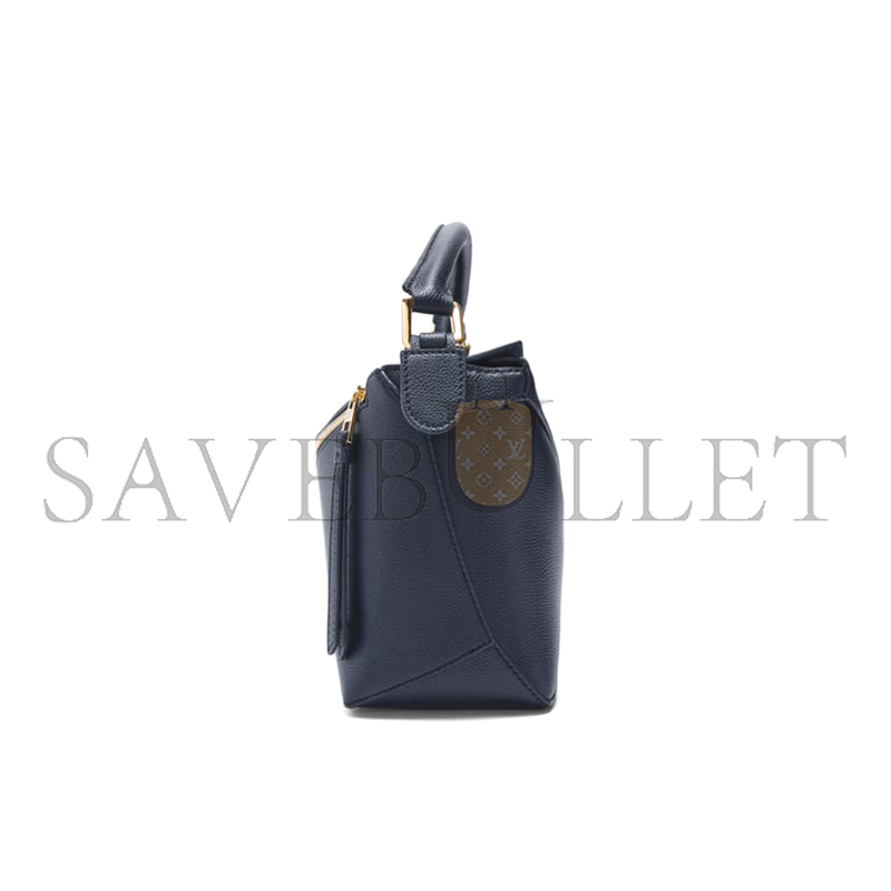 LOEWE SMALL PUZZLE EDGE BAG IN SOFT GRAINED CALFSKIN A510P60X77-5544 (24*16.5*10.5cm) LOEWE SMALL PUZZLE EDGE BAG IN SOFT GRAINED CALFSKIN A510P60X77-5544 (24*16.5*10.5cm)