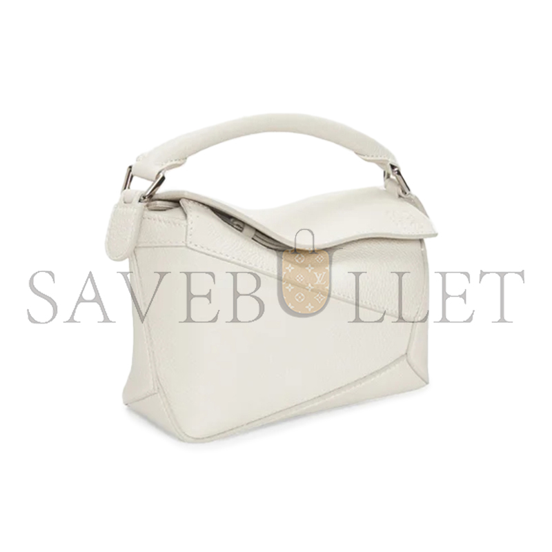 LOEWE MINI PUZZLE EDGE BAG IN SOFT GRAINED CALFSKIN A510P88X16-9567 (18*12.5*8cm) LOEWE MINI PUZZLE EDGE BAG IN SOFT GRAINED CALFSKIN A510P88X16-9567 (18*12.5*8cm)