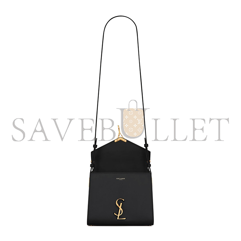 YSL CASSANDRA MINI TOP HANDLE BAG IN BOX SAINT LAURENT 6239300SX0W1000 (20*16*7.5cm) YSL CASSANDRA MINI TOP HANDLE BAG IN BOX SAINT LAURENT 6239300SX0W1000 (20*16*7.5cm)