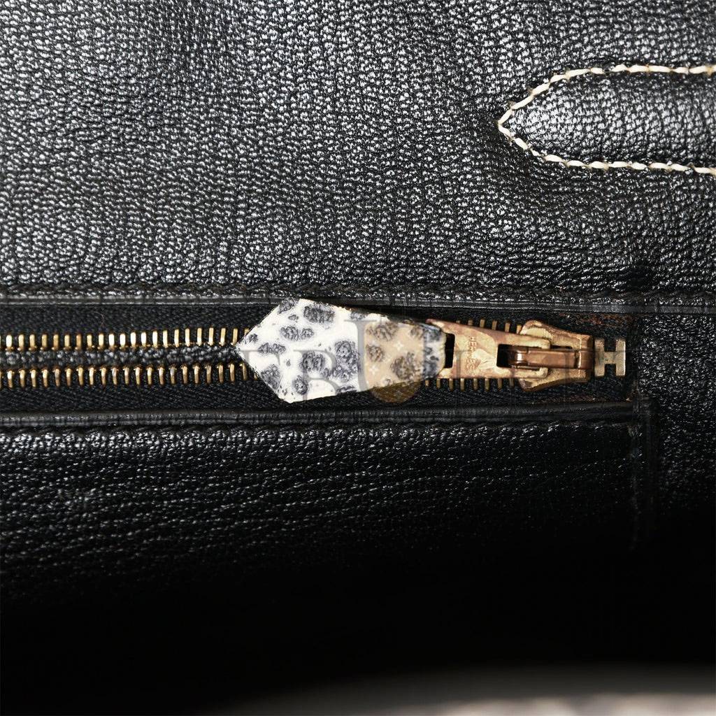 HERMES VINTAGE HERMES BIRKIN 30 WHITE DALMATIAN BUFFALO GOLD HARDWARE (30*22*16cm) HERMES VINTAGE HERMES BIRKIN 30 WHITE DALMATIAN BUFFALO GOLD HARDWARE (30*22*16cm)