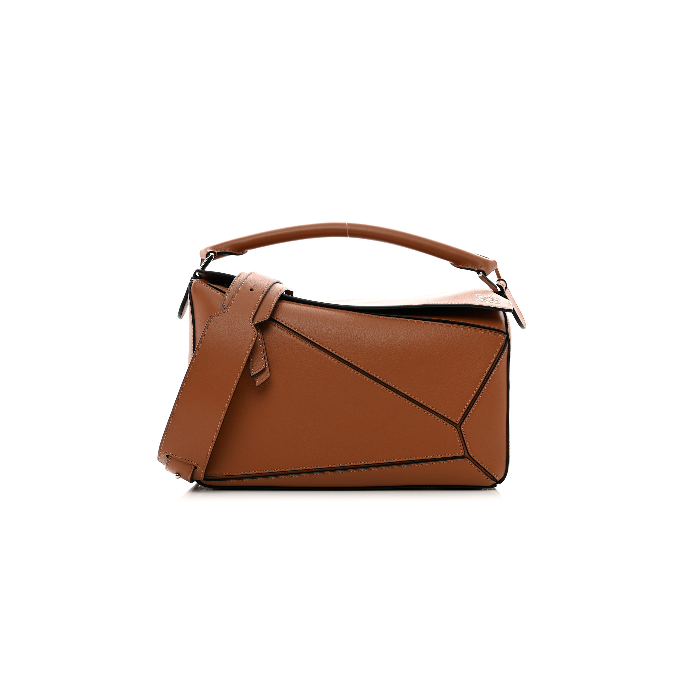 LOEWE CALFSKIN MEDIUM PUZZLE BAG TAN (29*19.5*14cm) LOEWE CALFSKIN MEDIUM PUZZLE BAG TAN (29*19.5*14cm)