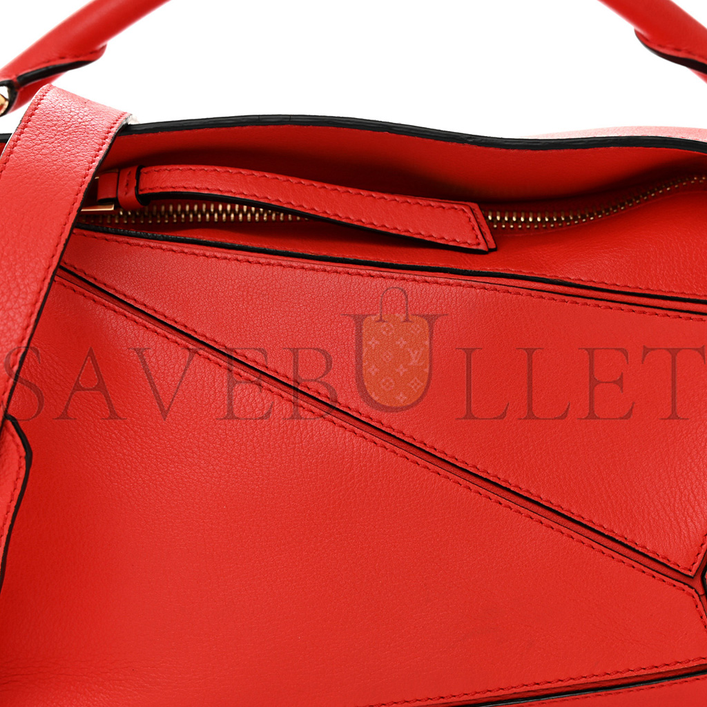 LOEWE CALFSKIN SMALL PUZZLE BAG SCARLET (24*16.5*10.5cm) LOEWE CALFSKIN SMALL PUZZLE BAG SCARLET (24*16.5*10.5cm)