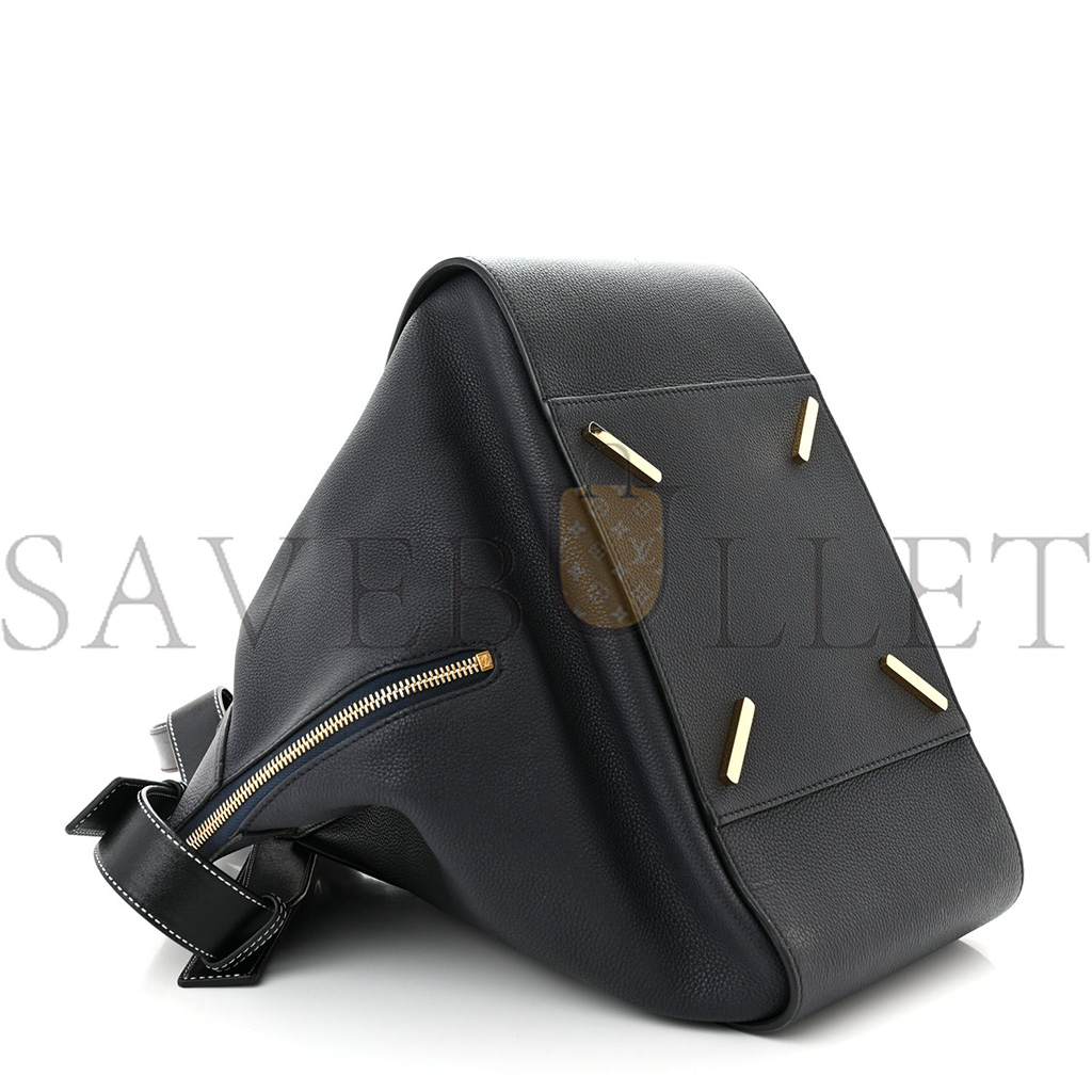 LOEWE CALFSKIN MEDIUM HAMMOCK SHOULDER BAG BLACK (33*31*17cm) LOEWE CALFSKIN MEDIUM HAMMOCK SHOULDER BAG BLACK (33*31*17cm)