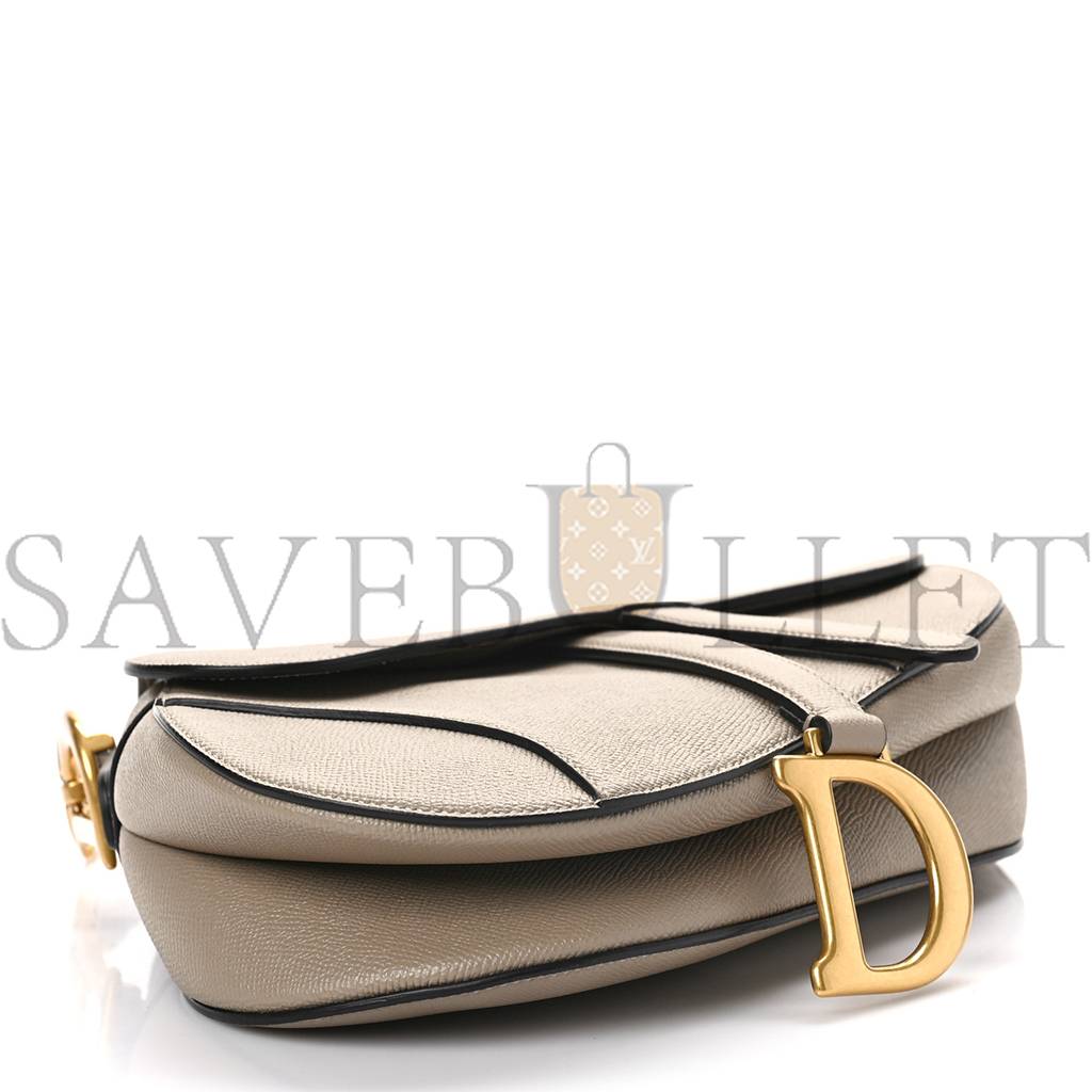DIOR GRAINED CALFSKIN SADDLE BAG WITH STRAP WARM TAUPE (25*20*7cm) DIOR GRAINED CALFSKIN SADDLE BAG WITH STRAP WARM TAUPE (25*20*7cm)