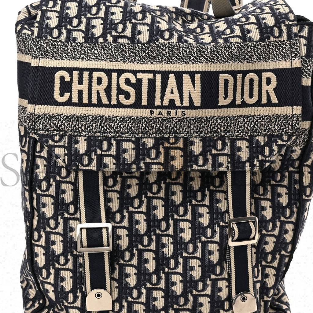 D*or oblique backpack blue white (36*28*11.4cm)