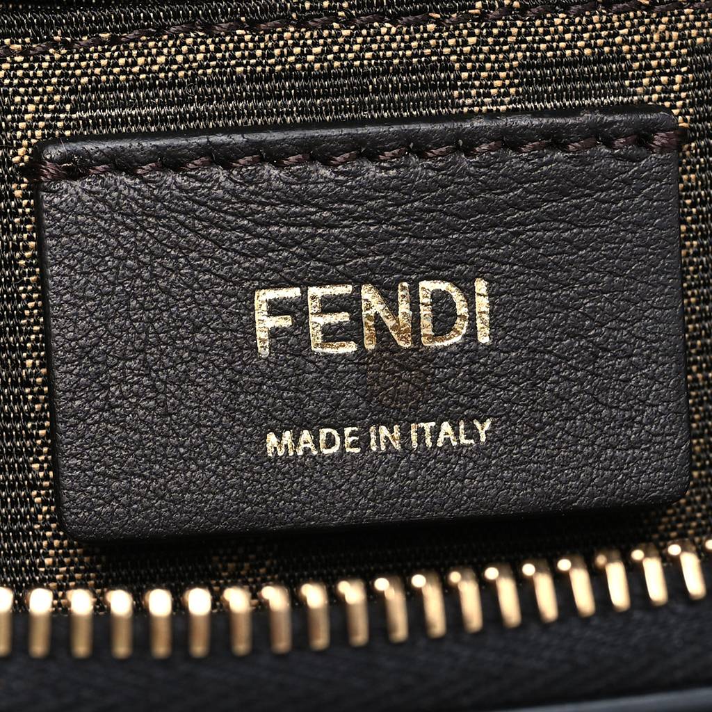 FENDI VITELLO KING PLEXIGLASS LOGO EMBOSSED MINI BY THE WAY TOP HANDLE BOSTON BAG BLACK (18*10*9cm) FENDI VITELLO KING PLEXIGLASS LOGO EMBOSSED MINI BY THE WAY TOP HANDLE BOSTON BAG BLACK (18*10*9cm)